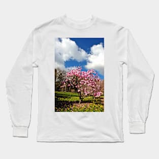 Magnolia Tree Batsford Arboretum Cotswolds UK Long Sleeve T-Shirt